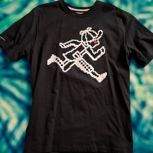 Play Cloths “Running Jack pixelated” T-Shirt. Blk. Mens size XL